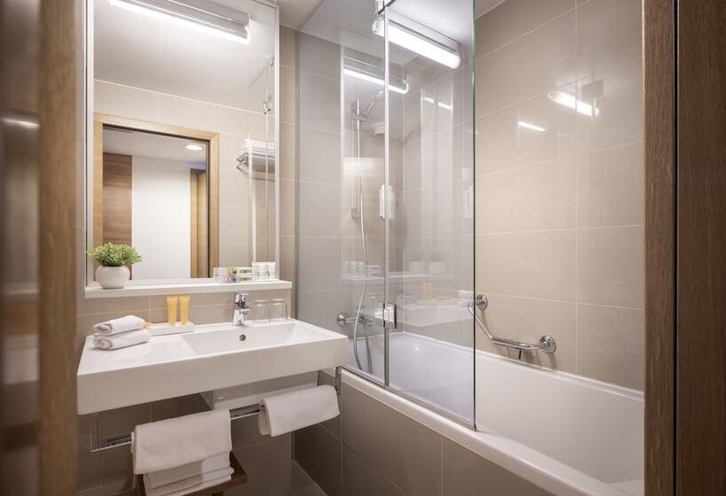 Полулюкс Боковой Вид на Море, Valamar Sanfior Hotel & Casa
