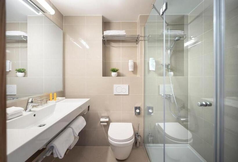 Полулюкс, Valamar Sanfior Hotel & Casa