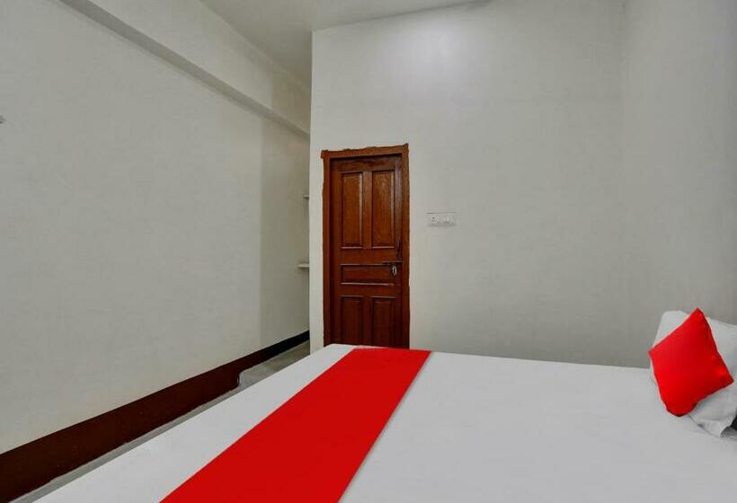 Трехместный Номер Классика, Spot On 81110 Ganga Darshan Guest House