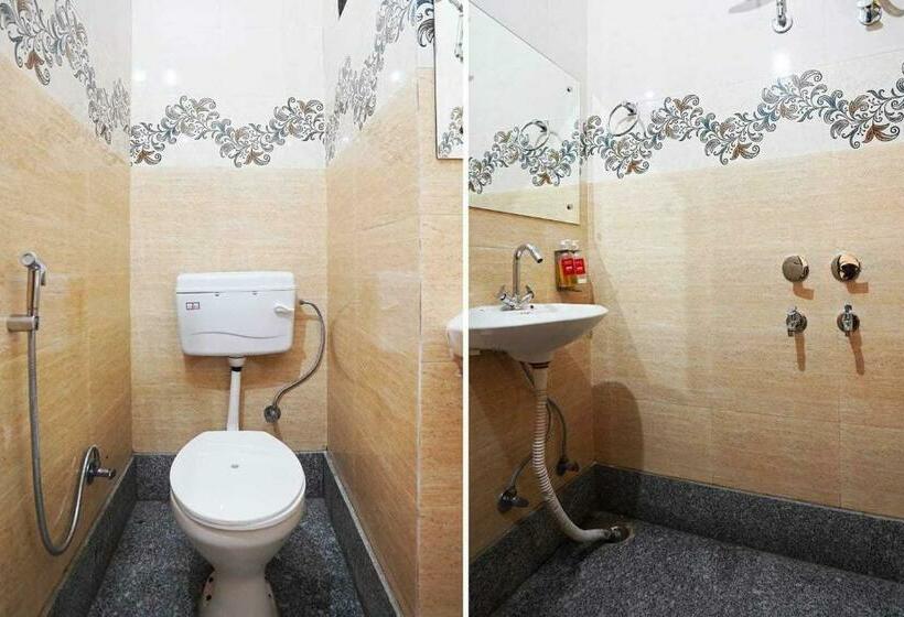 Quarto Triplo Clássico, Oyo Flagship 81093 Ps Palace