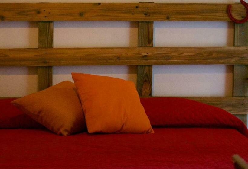 Трехместный Номер Стандарт с Балконом, Agriturismo Pian Del Pruno