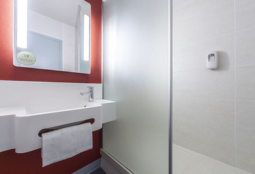 标准三人间, B&b Hotel Orange