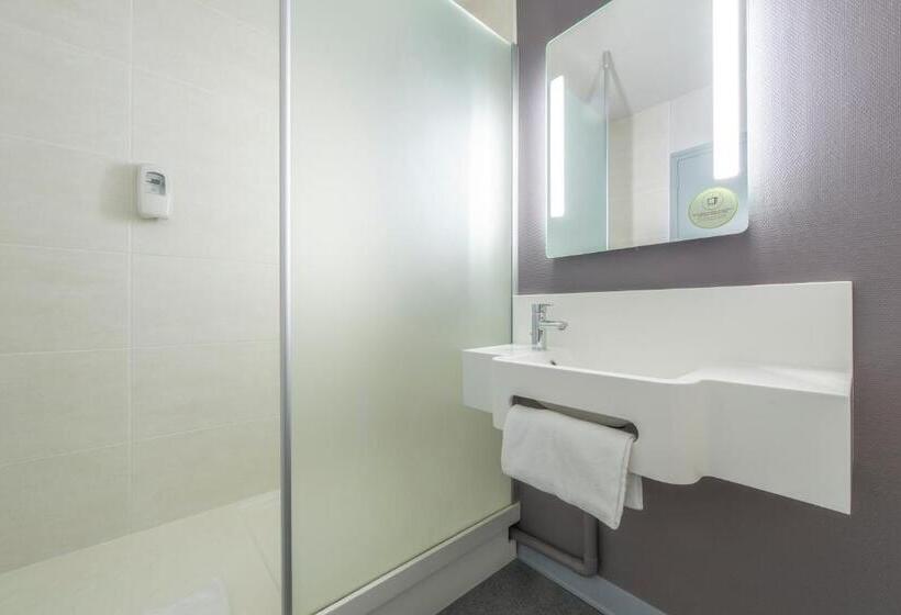 标准三人间, B&b Hotel Orange