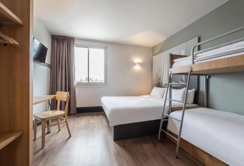 Четырехместный Номер Стандарт, B&b Hotel Orange