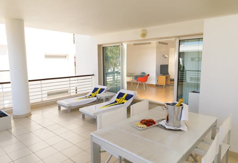 Апартаменты Superior 2 Спальни, Marina Club Suite