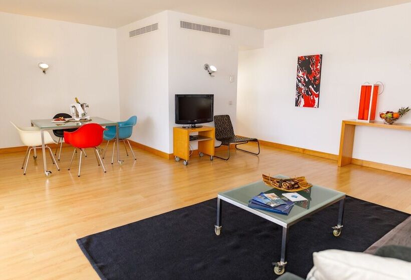Апартаменты Superior 2 Спальни, Marina Club Suite
