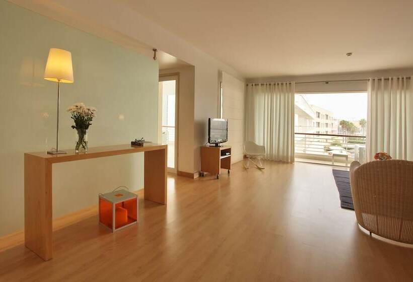 Апартаменты Superior 3 Спальни, Marina Club Suite