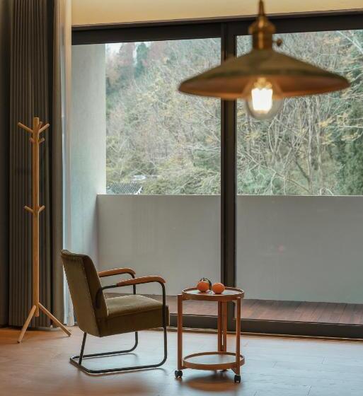 Suite with Terrace, Mountain And Autumn Homestay