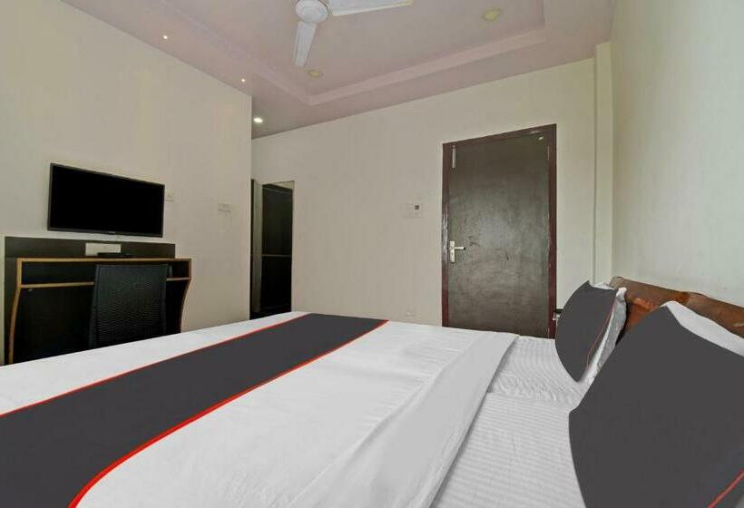اتاق کلاسیک سه تخته, Collection O 809269 The Grand Megha Resort