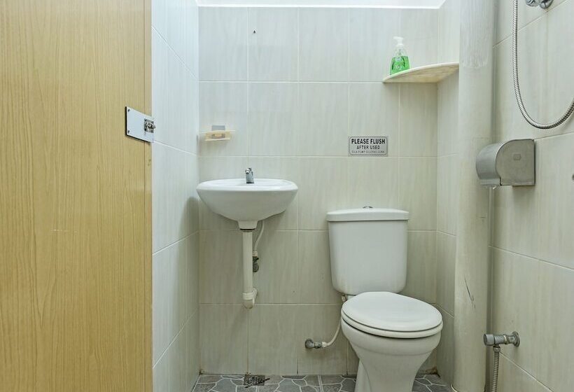 Номер Deluxe, Oyo 90734 Tata Inn