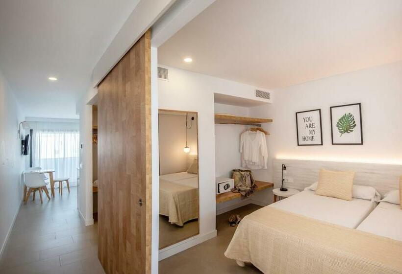 带1个卧室的豪华公寓, Apartamentos Top Secret Prestige Es Pujols   Formentera Vacaciones