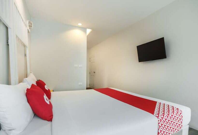 Номер Стандарт, Fin Hostel Phuket