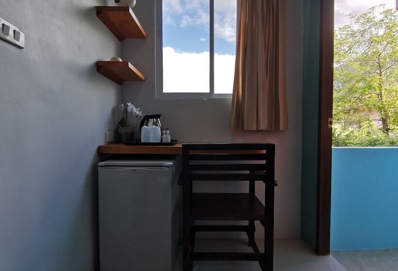 带阳台的豪华间, Kamala Beach Residence Sha Extra Plus