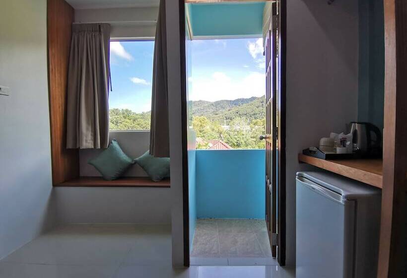 带阳台的豪华间, Kamala Beach Residence Sha Extra Plus