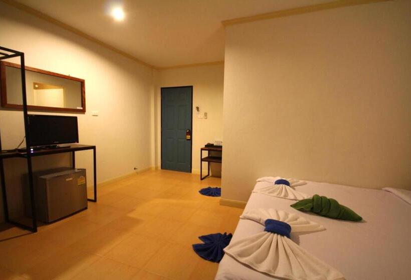 Quarto Estandar com Sacada, Lemonade Boutique Inn