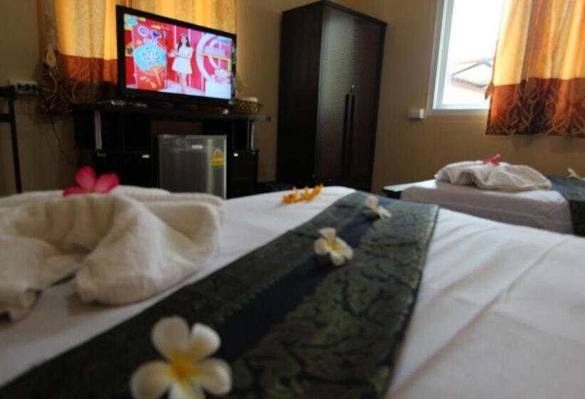 Бунгало Deluxe, Phi Phi Ba Kao Bay Resort