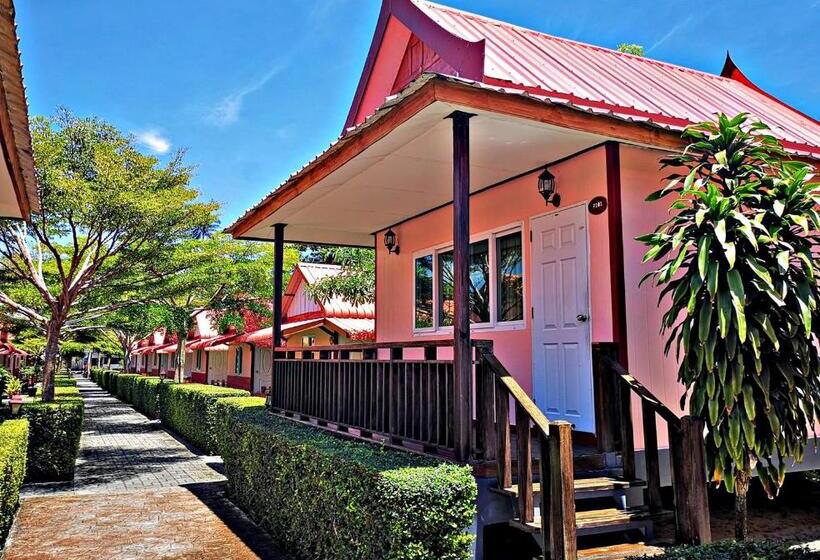 Бунгало Deluxe, Phi Phi Ba Kao Bay Resort