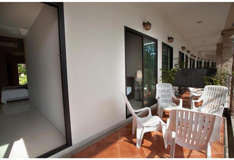 Семейный Номер, Green Residence
