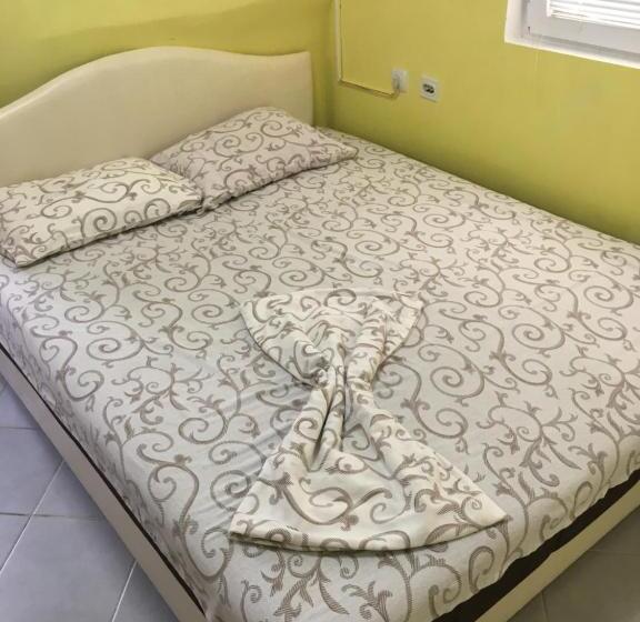 اتاق استاندارد, Sobe Krin  Smestaj Canj