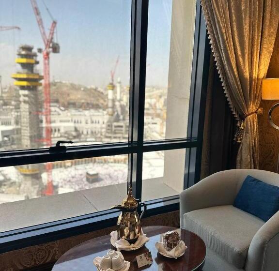 Номер Deluxe с Видом, Al Safwah Hotel First Tower 1