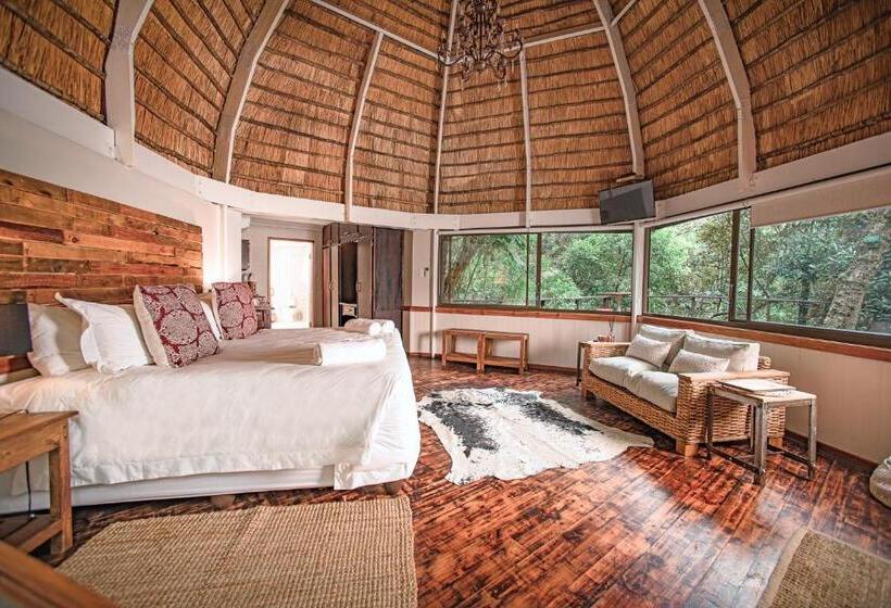 Люкс Вид на Реку, Serenity Mountain And Forest Lodge