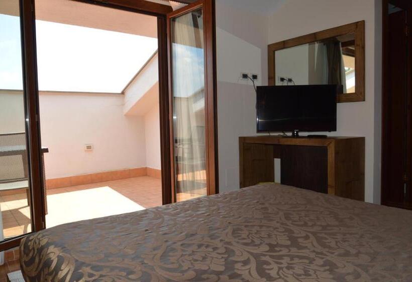 스탠다드 룸 킹사이즈 침대, Agriturismo Il Falco