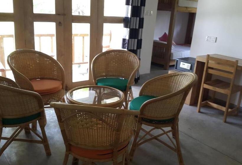 اتاق خانوادگی, Handagedara Resort & Spa