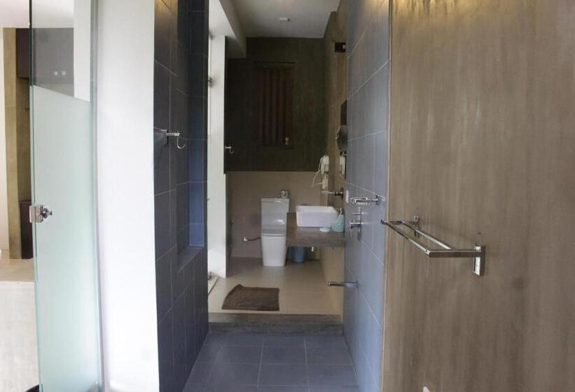 سوییت خانوادگی, Handagedara Resort & Spa