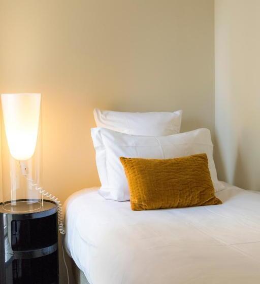 Family Suite, L Adresse