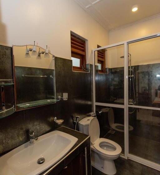 Deluxe Room, Avon Villa