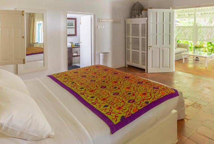 Номер Deluxe, Nyne Hotels   Rock Villa, Bentota