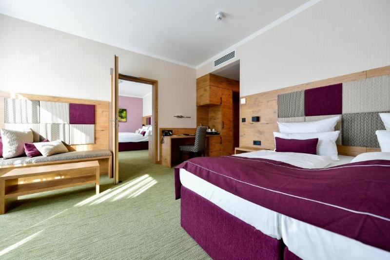 Люкс Адаптированный для Инвалидов, Holiday Inn Express & Suites Great Bend, An Ihg