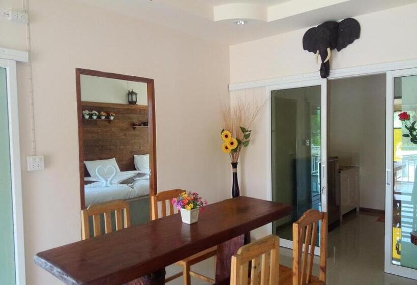 Вилла с 1 спальней и бассейном, Pai Iyara Resort