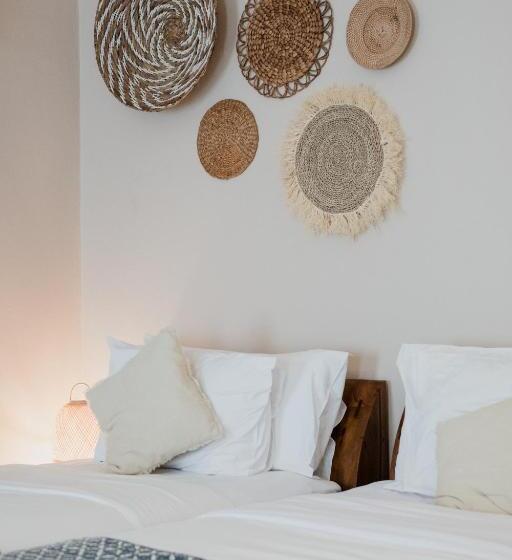 Классический Номер, Pesona Beach Resort & Spa