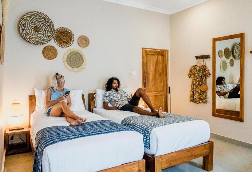 Классический Номер, Pesona Beach Resort & Spa