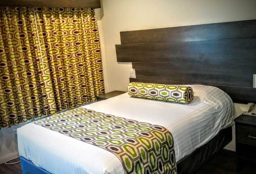 Номер Deluxe, Jewel City Inn