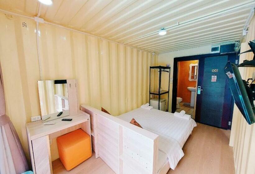 스탠다드 룸, Retro Box Hotel Chumphon