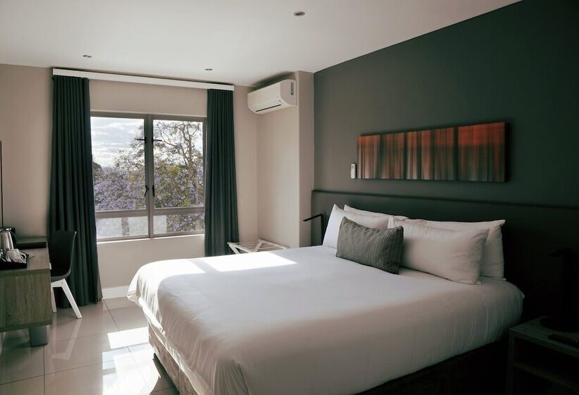 Номер Executive, The Capital On Bath