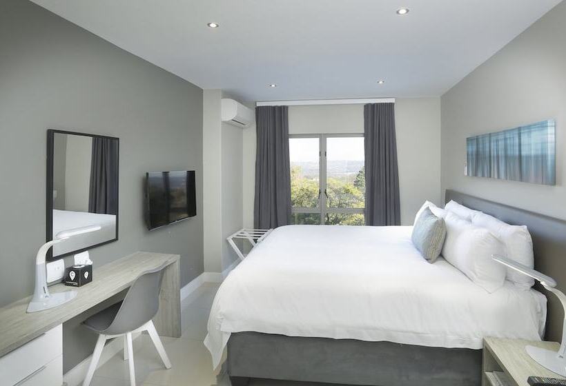 Номер Executive, The Capital On Bath