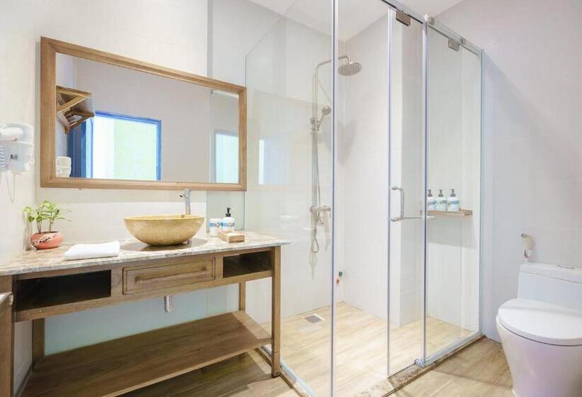 اتاق استاندارد با بالکن و چشم‌انداز دریا, La Marina Boutique Hotel & Spa