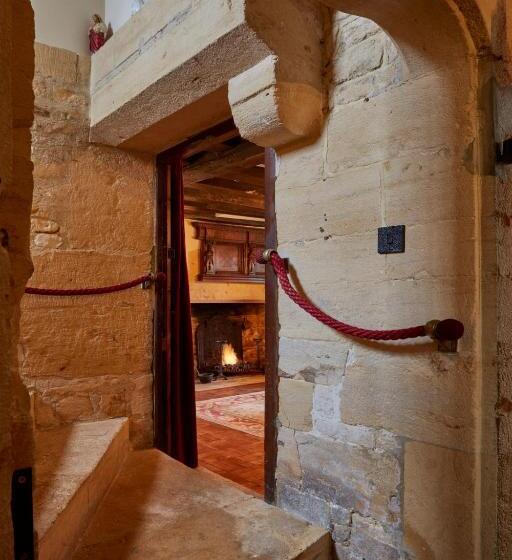 スイート, Abbots Grange Manor House