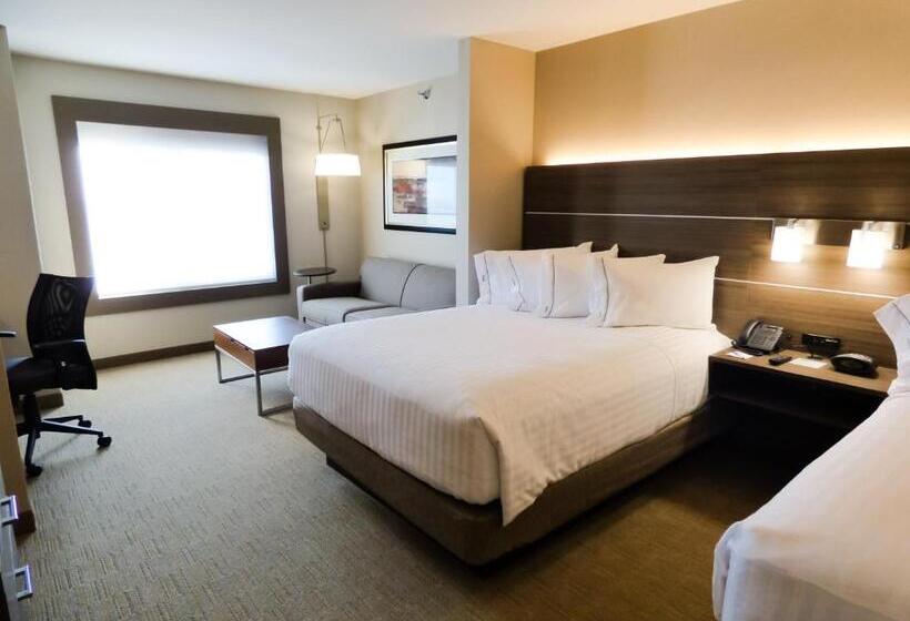 Номер Deluxe, Holiday Inn Express & Suites Plymouth   Ann Arbor Area, An Ihg
