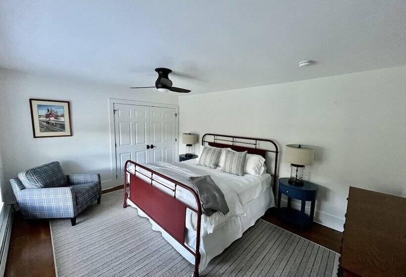 Дом 1 Спальня, Hill Farm Inn