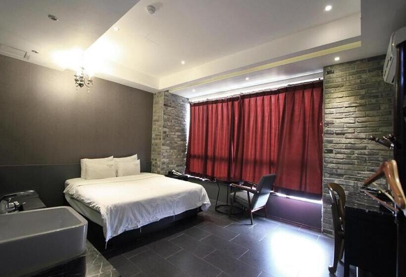 Номер Deluxe, Almond Hotel Busan Station