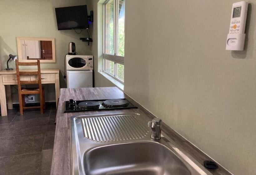 Семейный Номер, Ilanda Guest House