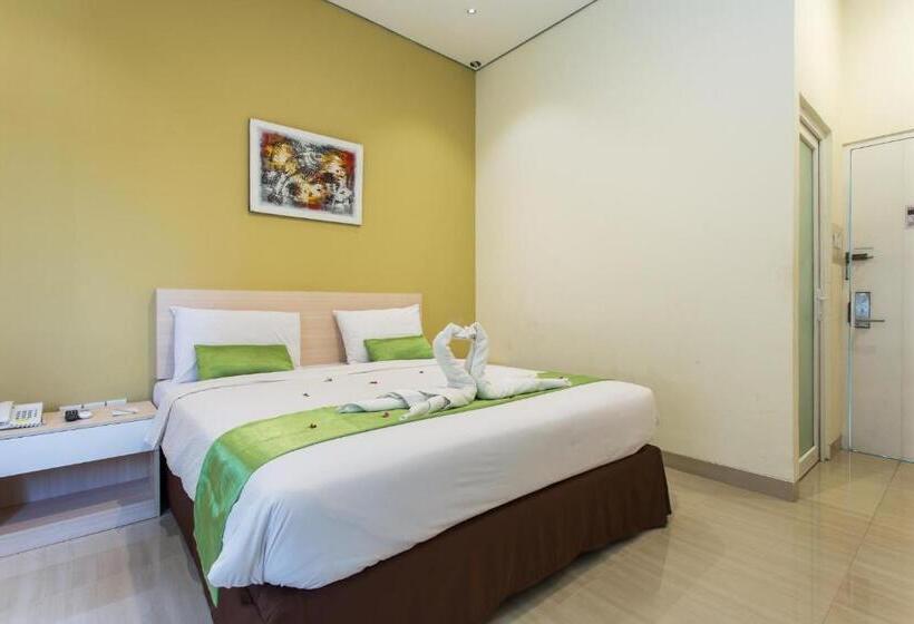 Номер Deluxe, Best Inn  Balikpapan