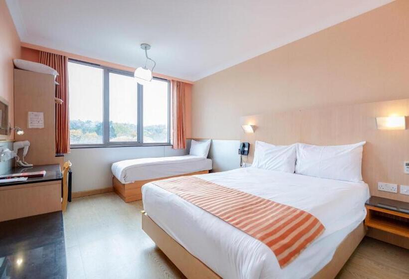 Номер Стандарт, Eurotraveller Hotel   Premier   Harrow