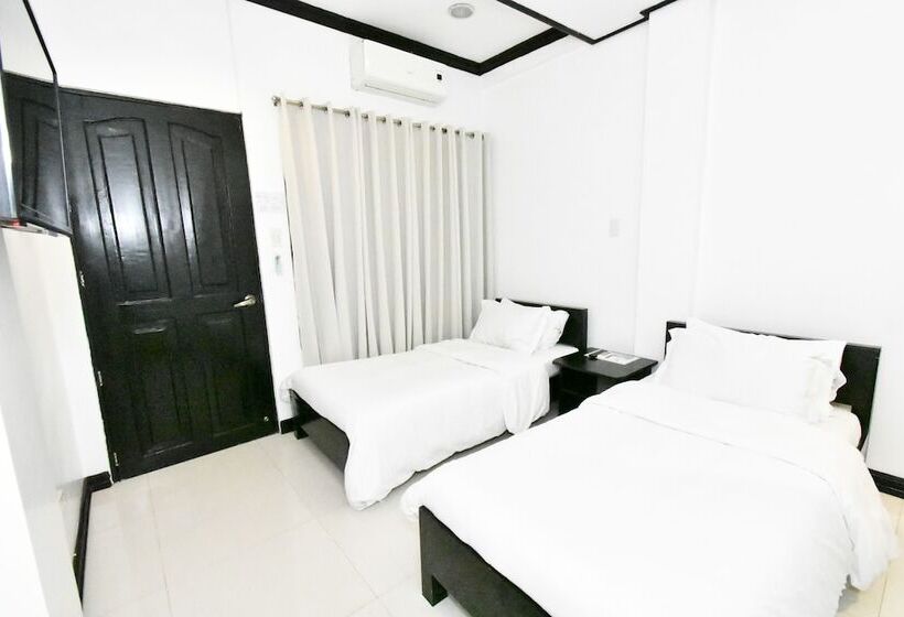 Standardrum King Size Säng, Swiftlets Inn