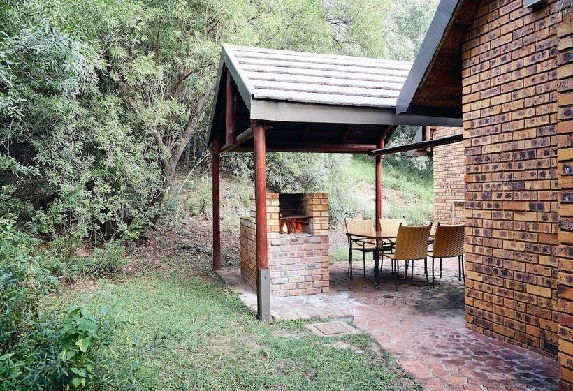 샬레, First Group Magalies Park