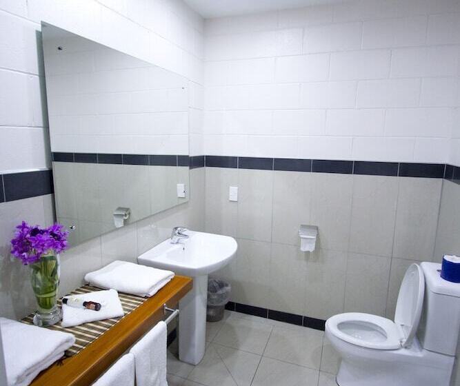 Deluxe Room, Amanaki